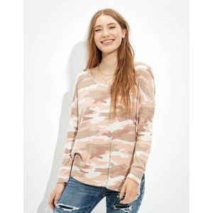 American eagle soft and sexy plush camo tee